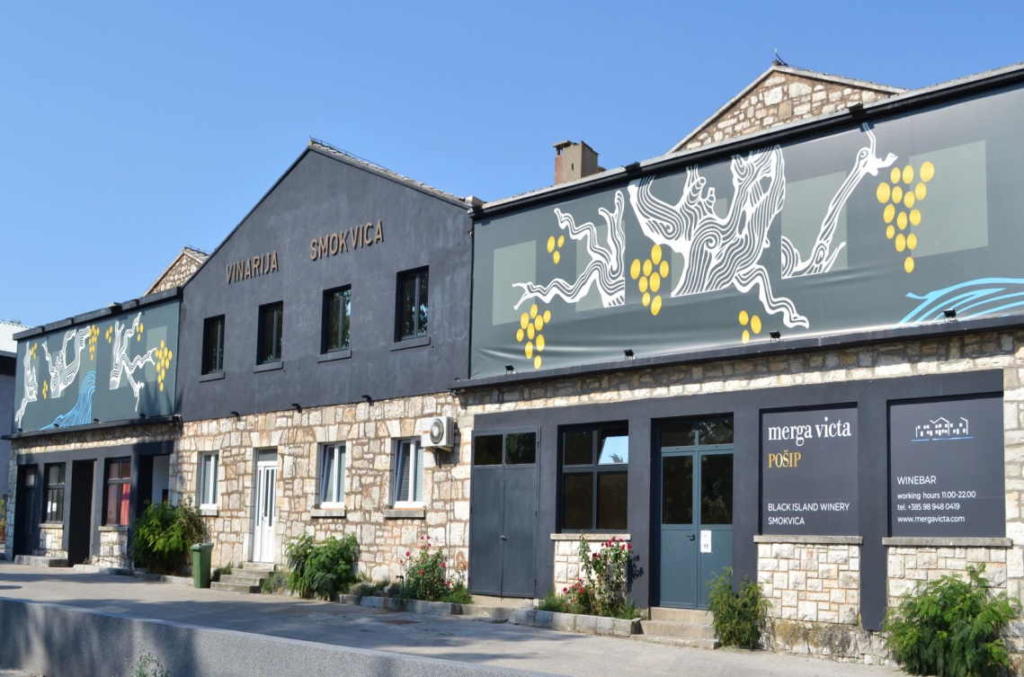 Nekadašna vinarija PZ Jedinstvo u Smokvici, potpuno je modernizirana i preuređena